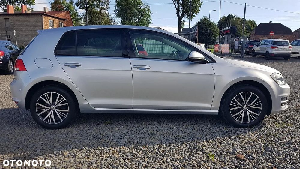 Volkswagen Golf 1.4 TSI BlueMotion Technology Allstar - 10