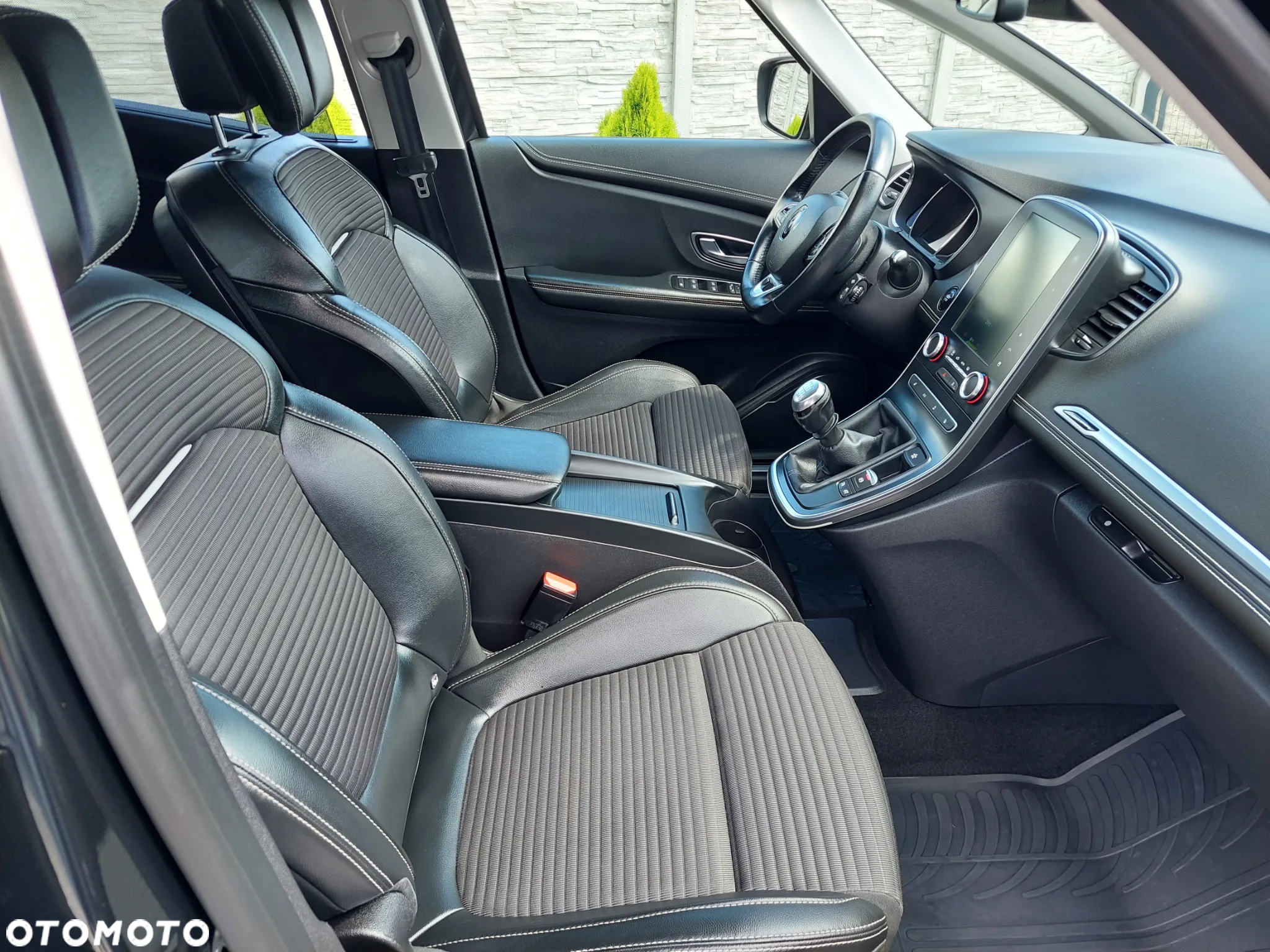 Renault Scenic ENERGY TCe 115 Dynamique - 20