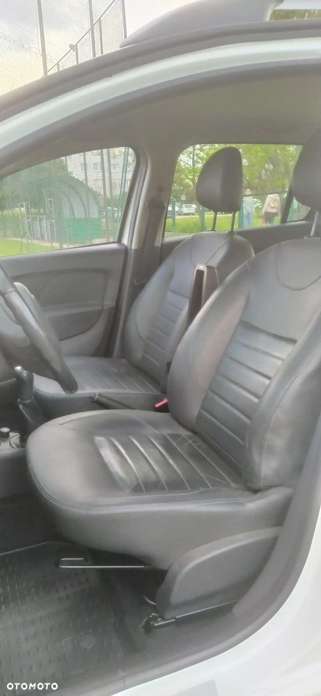 Dacia Logan 0.9 TCE Laureate - 21