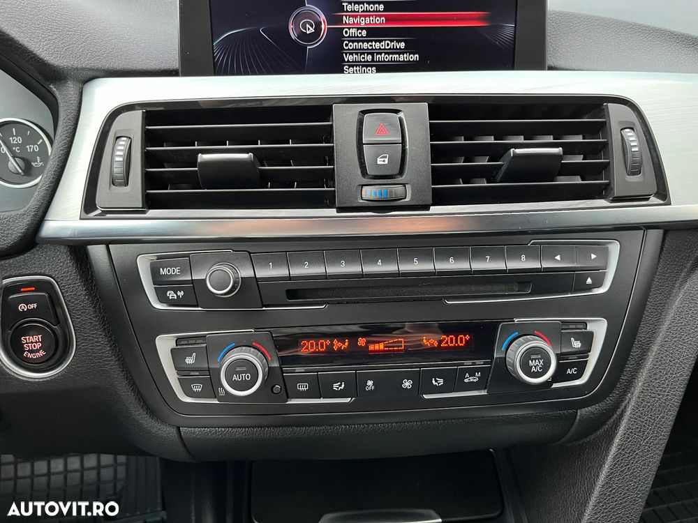 BMW Seria 3 328i xDrive Aut. Modern Line - 28