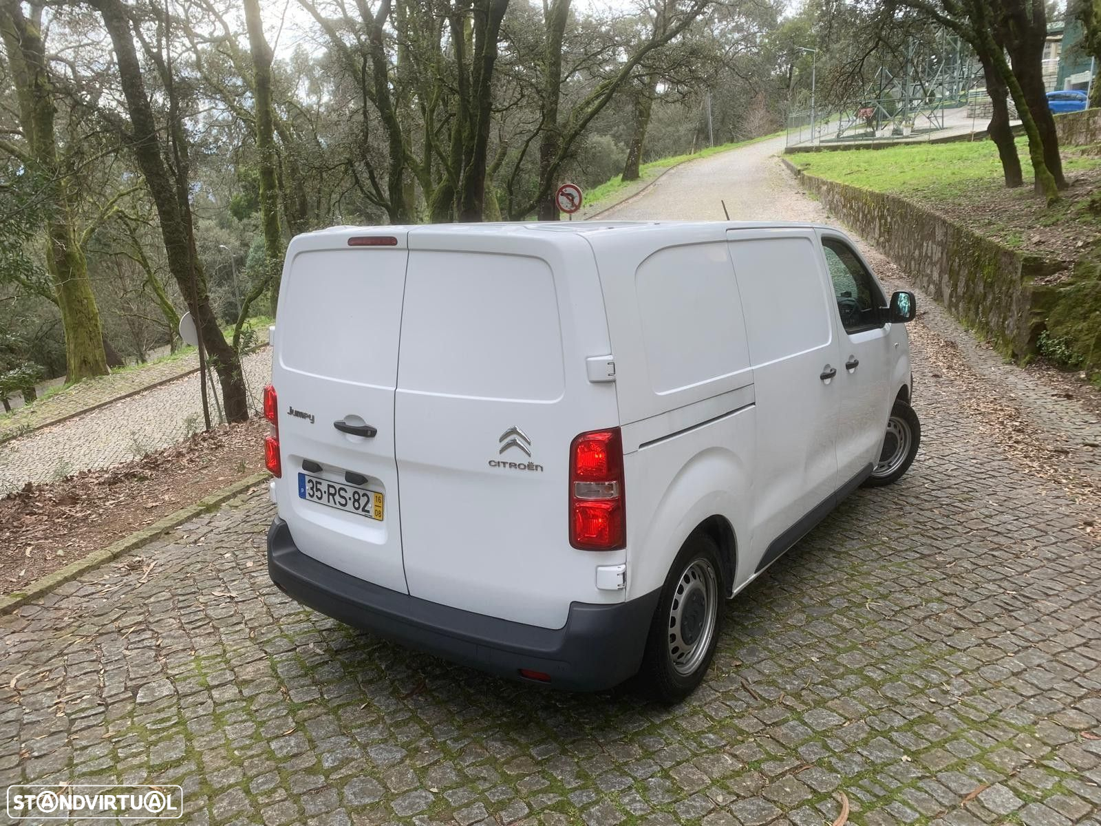 Citroën Jumpy 1.6 BlueHDi M - 2