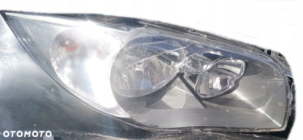 BMW 1 E87 LAMPA PRAWY PRZÓD PRZEDNIA - 1
