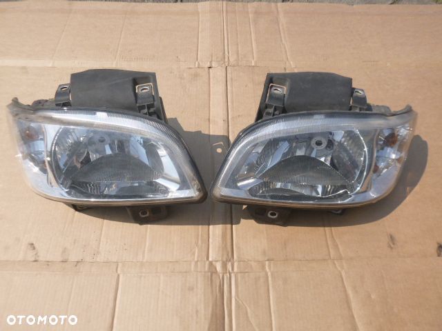 LAMPA LEWY PRZÓD LEWA PRZEDNIA PRAWY PRZÓD PRAWA PRZEDNIA SEAT IBIZA II LIFT 99-02