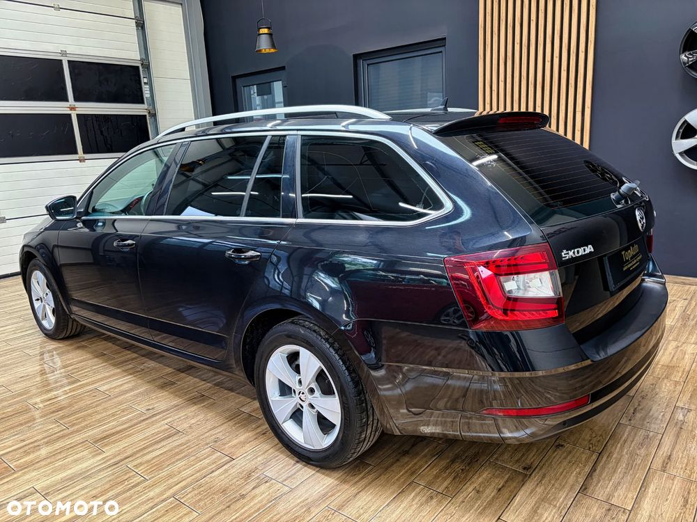 Skoda Octavia 2.0 TDI SCR Style DSG - 10
