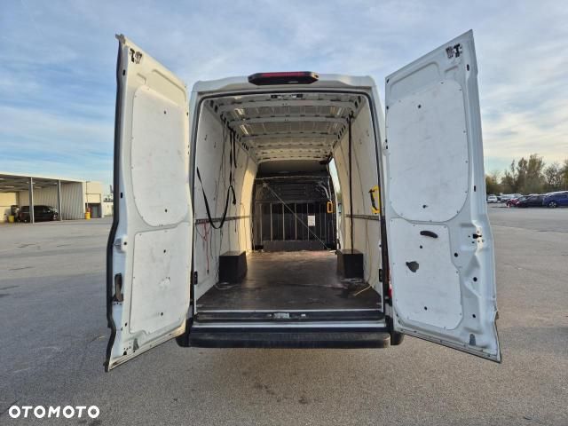 Iveco DAILY - 10