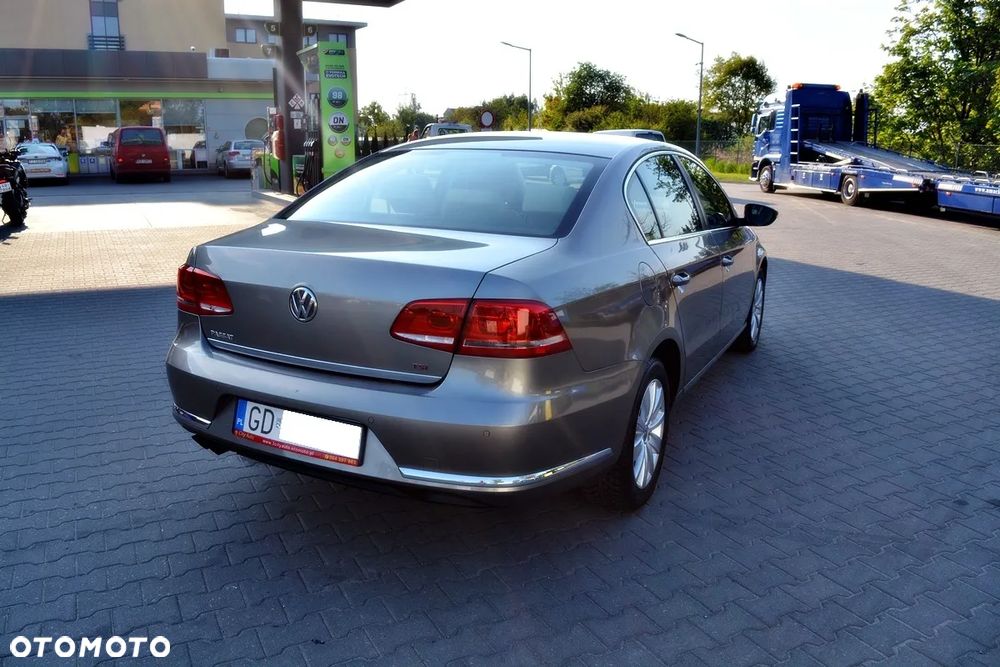 Volkswagen Passat 1.8 TSI Automatik Comfortline - 17