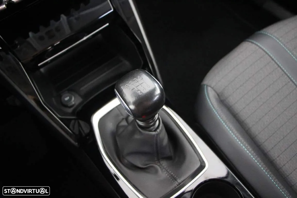 Peugeot 2008 1.5 BlueHDi Allure - 28