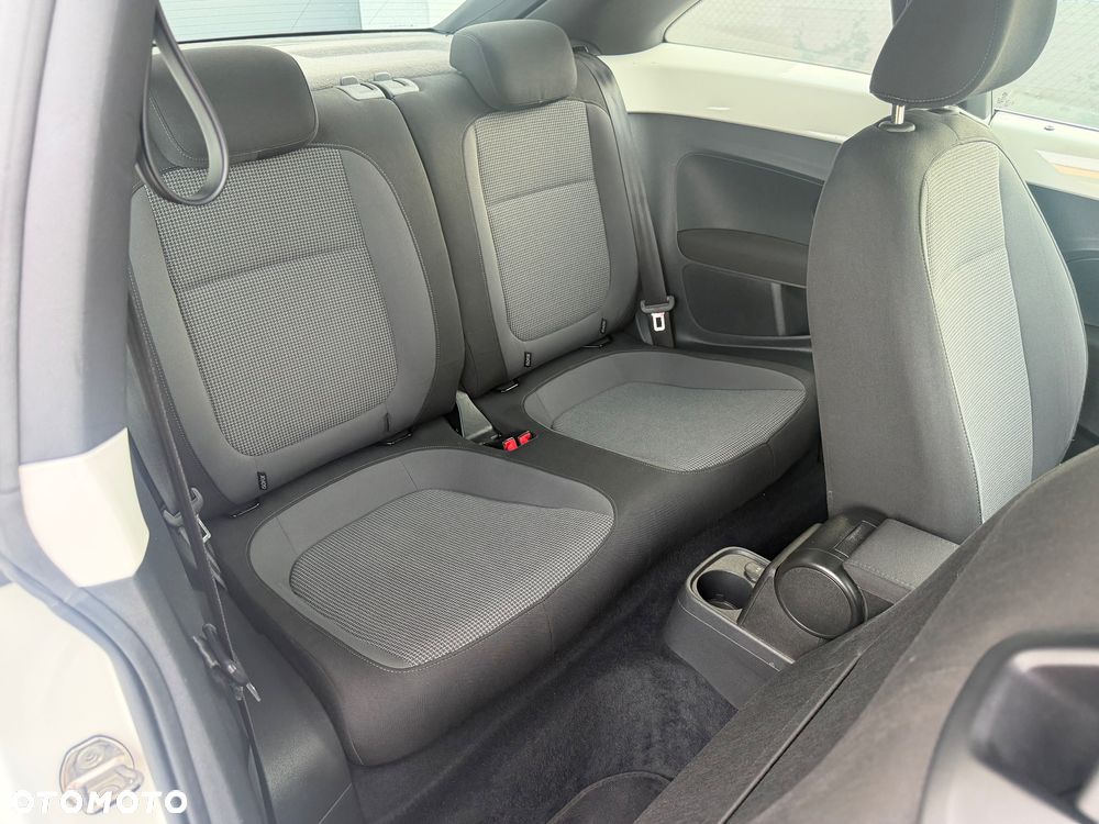 Volkswagen Beetle 1.6 TDI Design - 15