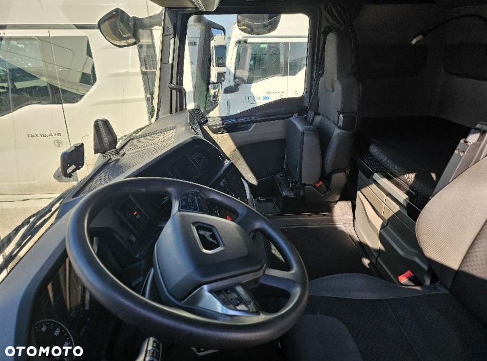 MAN TGX 26.470 6x2-2 LL CH - 5