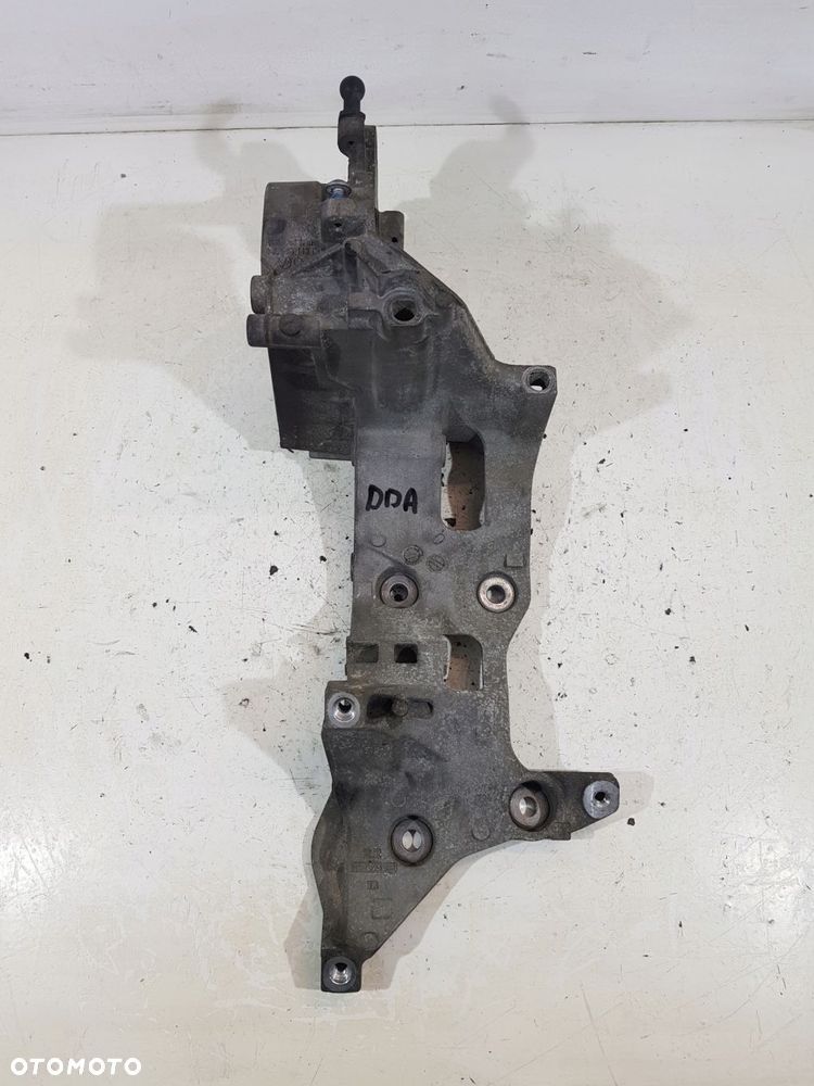 łapa wspornik alternatora 04l903143d vw audi skoda a6 a4 2.0 tdi - 8