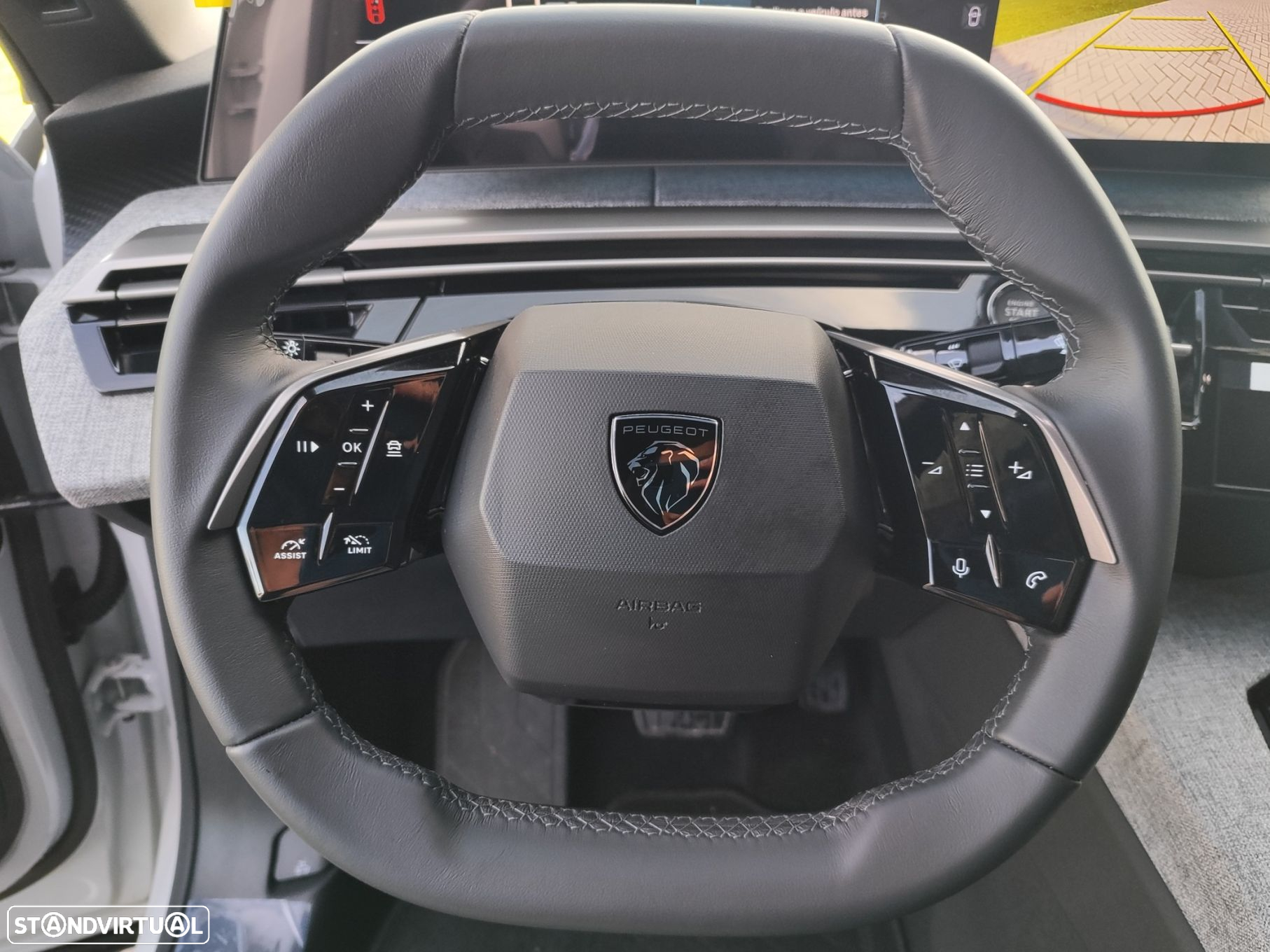 Peugeot E-3008 73 kWh Allure - 12