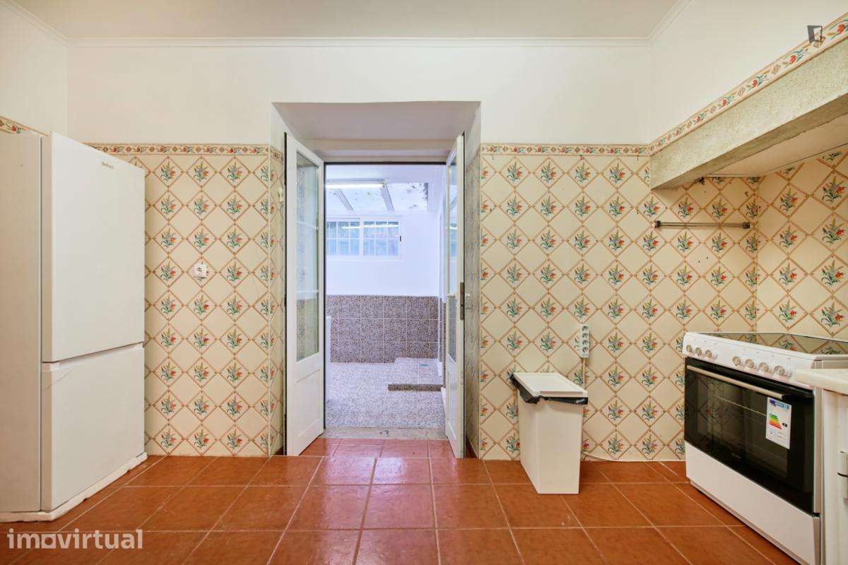Quarto - localizado em São Bento Lisbon - Grande imagem: 5/41