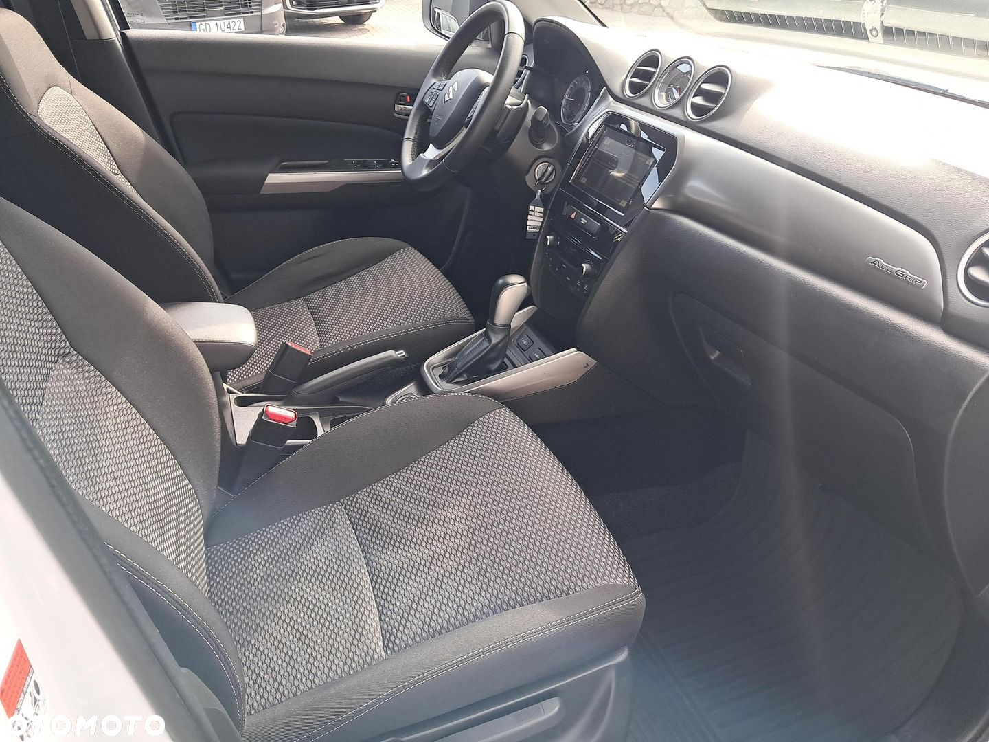 Suzuki Vitara 1.4 Boosterjet Premium 4WD - 25