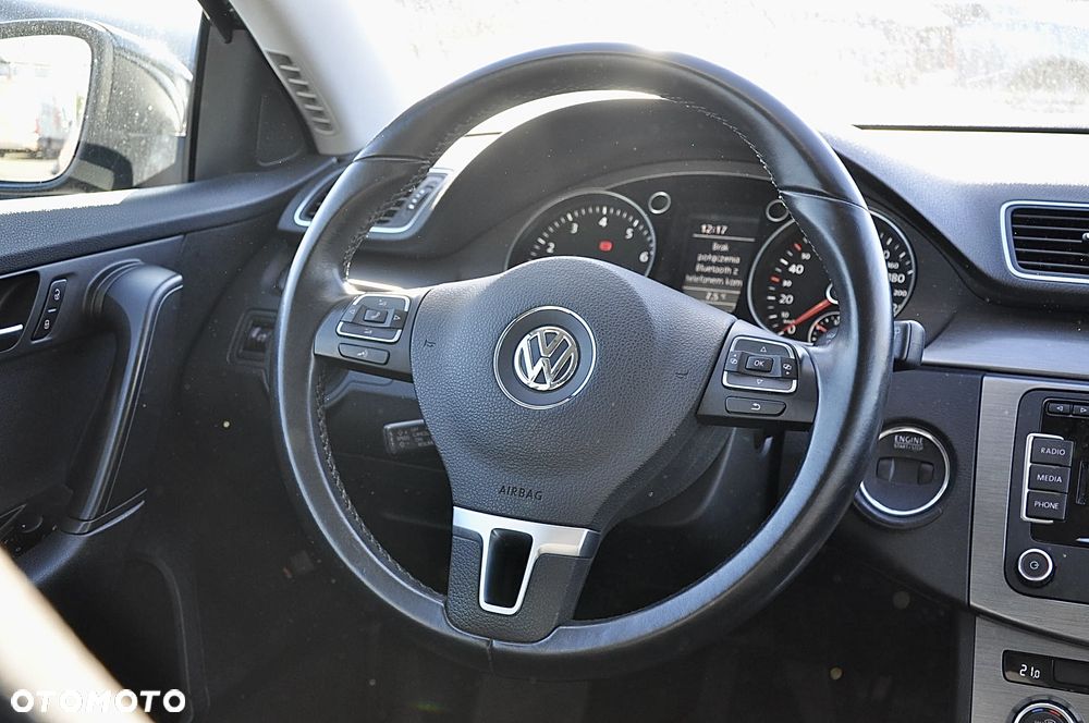 Volkswagen Passat Variant 1.8 TSI Comfortline - 21