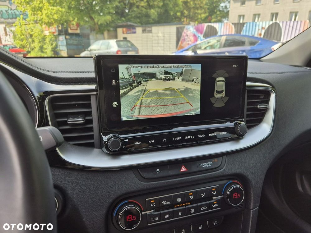 Kia XCeed 1.5 T-GDI Business Line DCT - 21