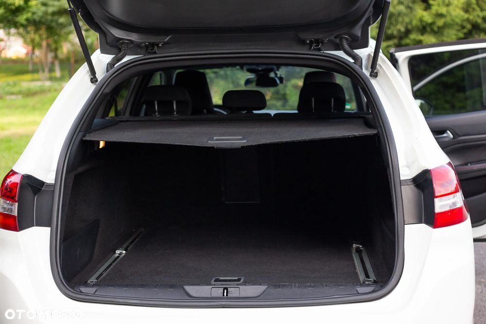 Peugeot 308 BlueHDi 130 EAT8 Stop & Start GT - 18