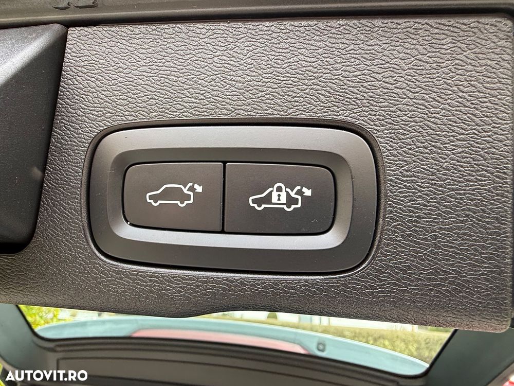 Volvo XC 60 B4 D AWD Geartronic Inscription - 16