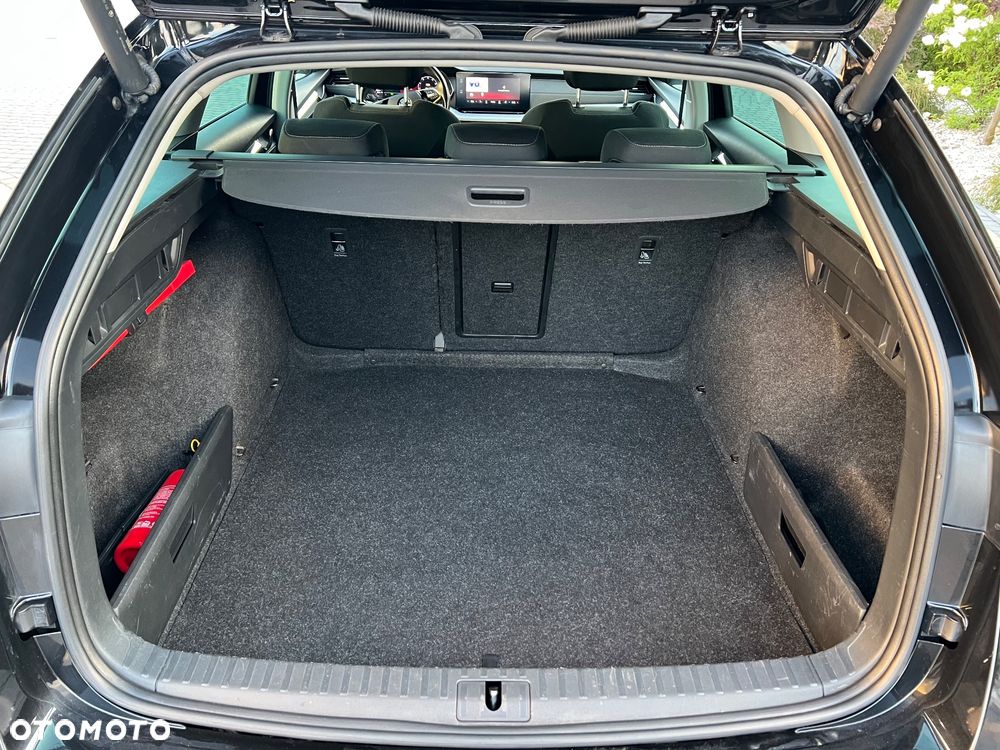 Skoda Octavia 2.0 TDI Style DSG - 14