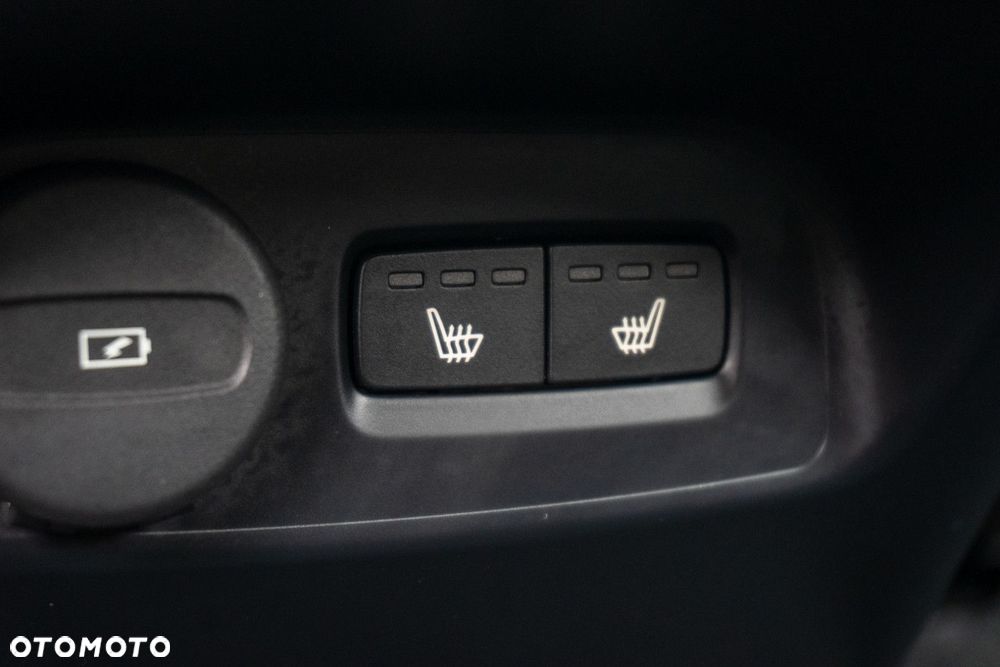 Volvo XC 40 - 20