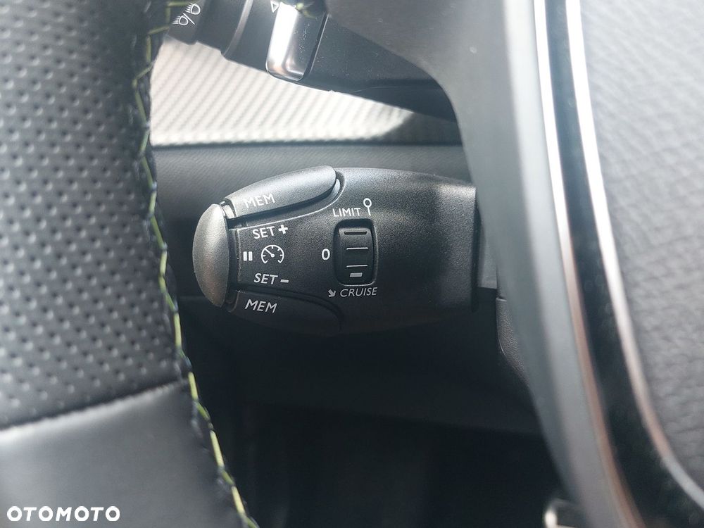 Peugeot 2008 - 19
