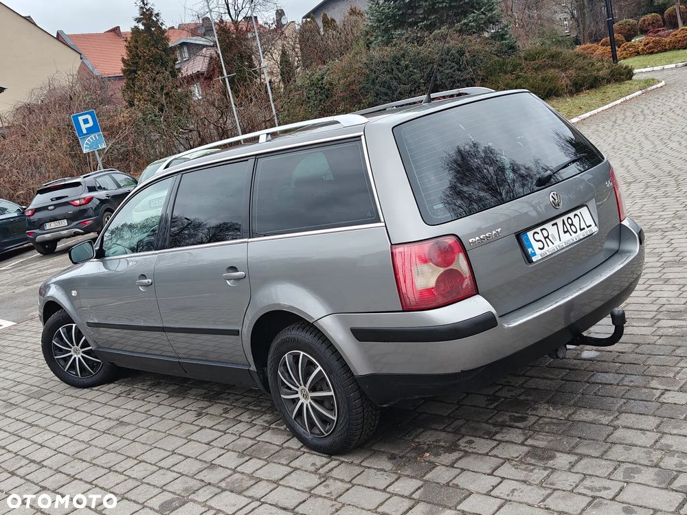 Volkswagen Passat - 2