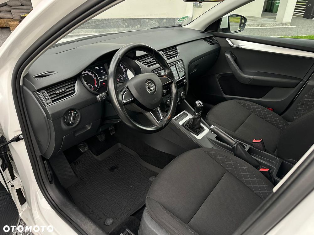 Skoda Octavia - 13