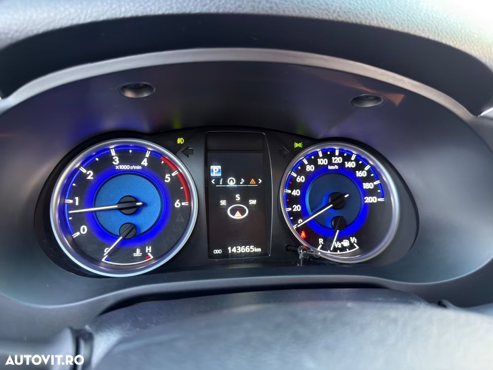 Toyota Hilux 2.4D 150CP 4x4 Double Cab AT Style - 13