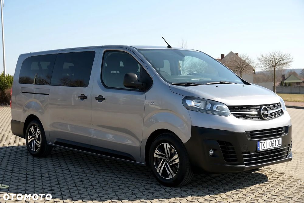 Opel Vivaro - 1