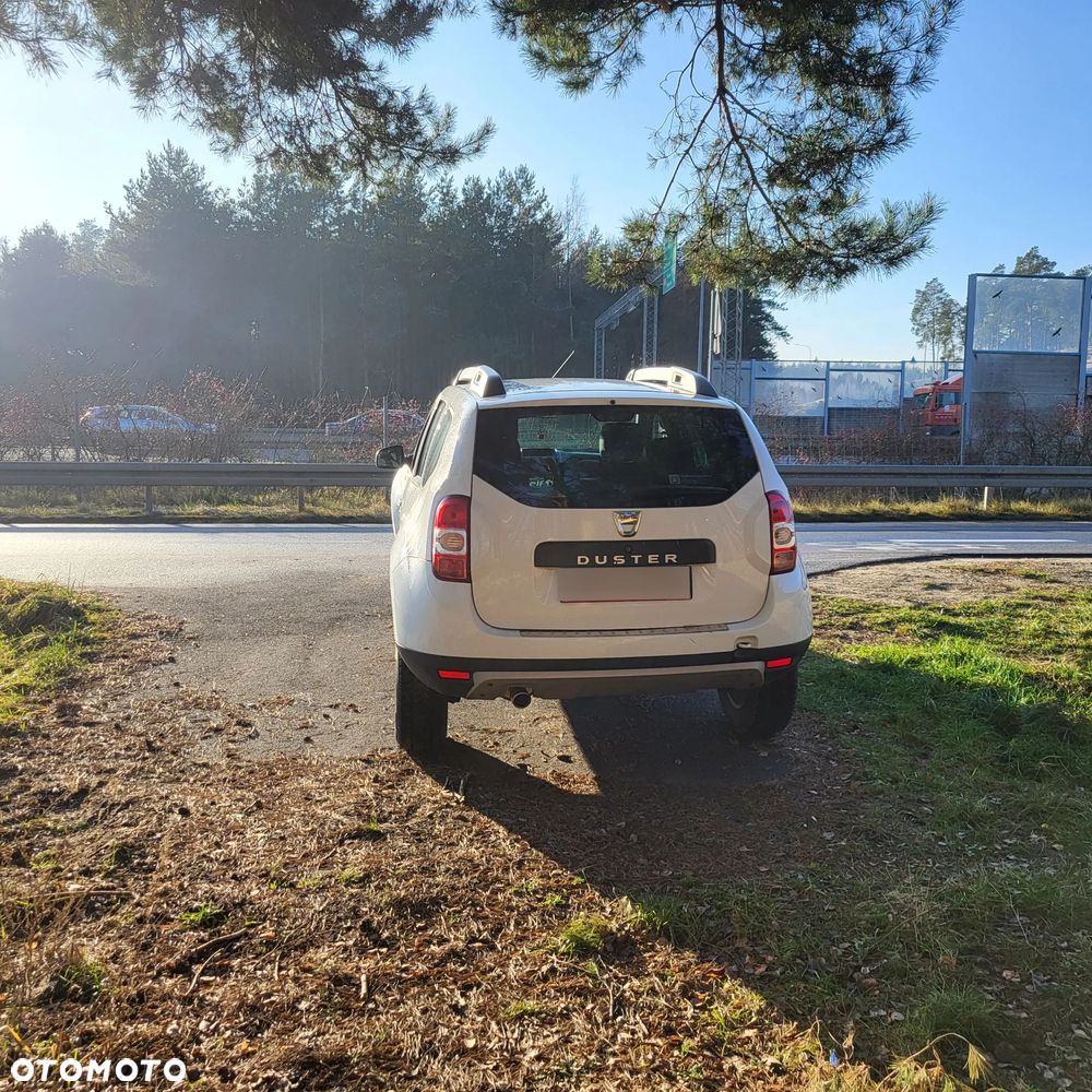 Dacia Duster 1.6 16V 105 4x2 Laureate - 4