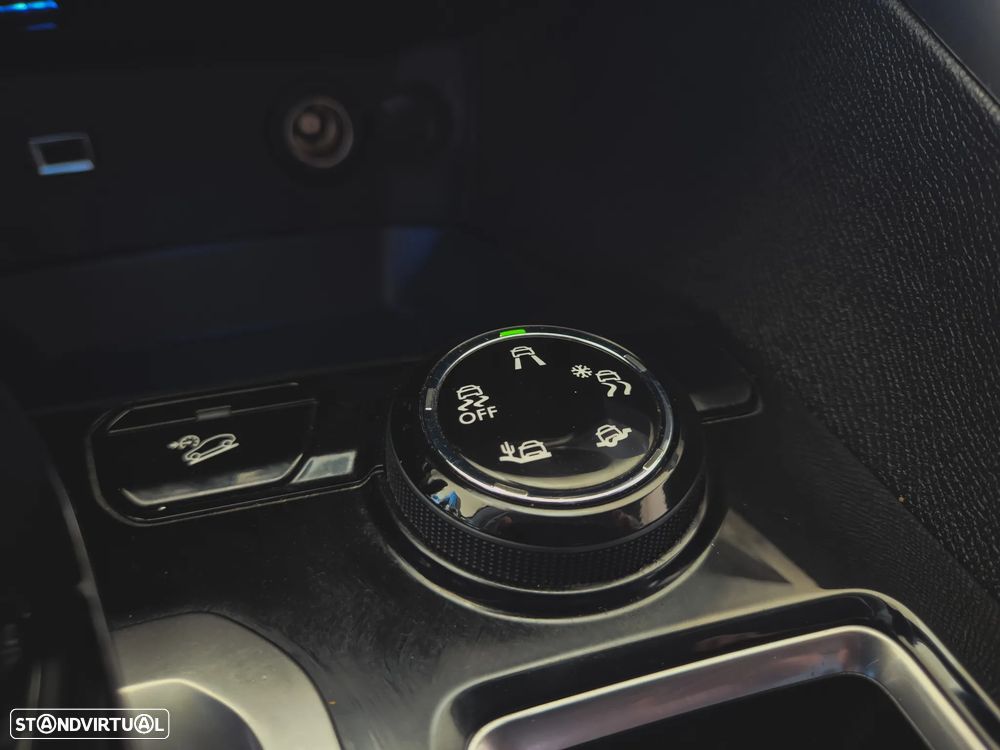 Peugeot 3008 BlueHDi 120 Stop & Start EAT6 Allure - 29