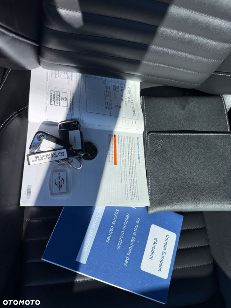 Volkswagen Passat - 40