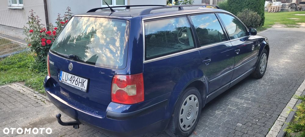 Volkswagen Passat 1.6 Comfortline - 6