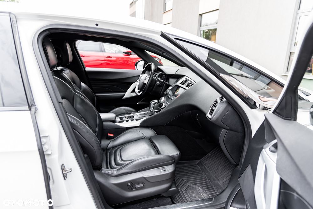 Citroën DS5 2.0 BlueHDi SoChic - 22