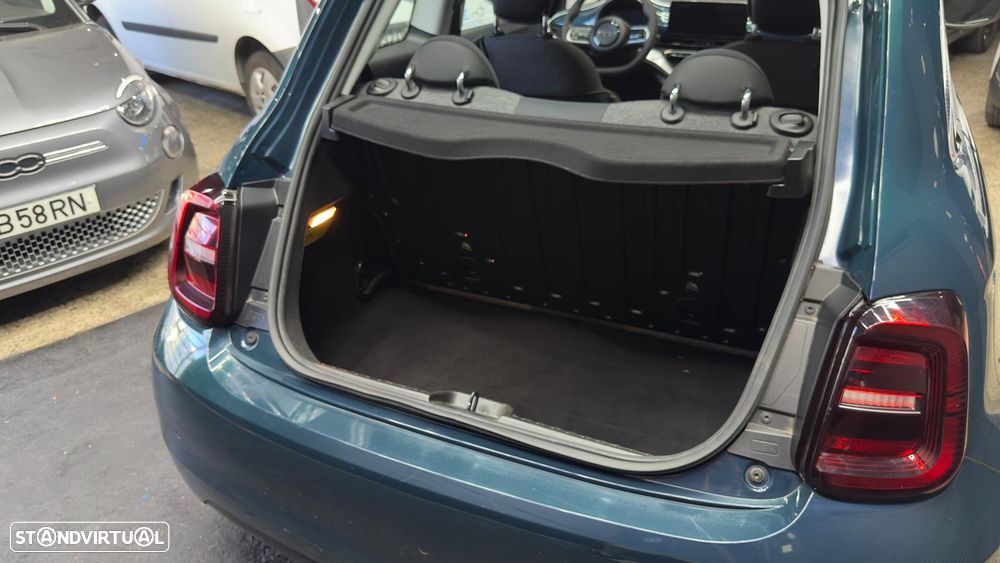 Fiat 500e 3 + 1 42kWh Icon - 48