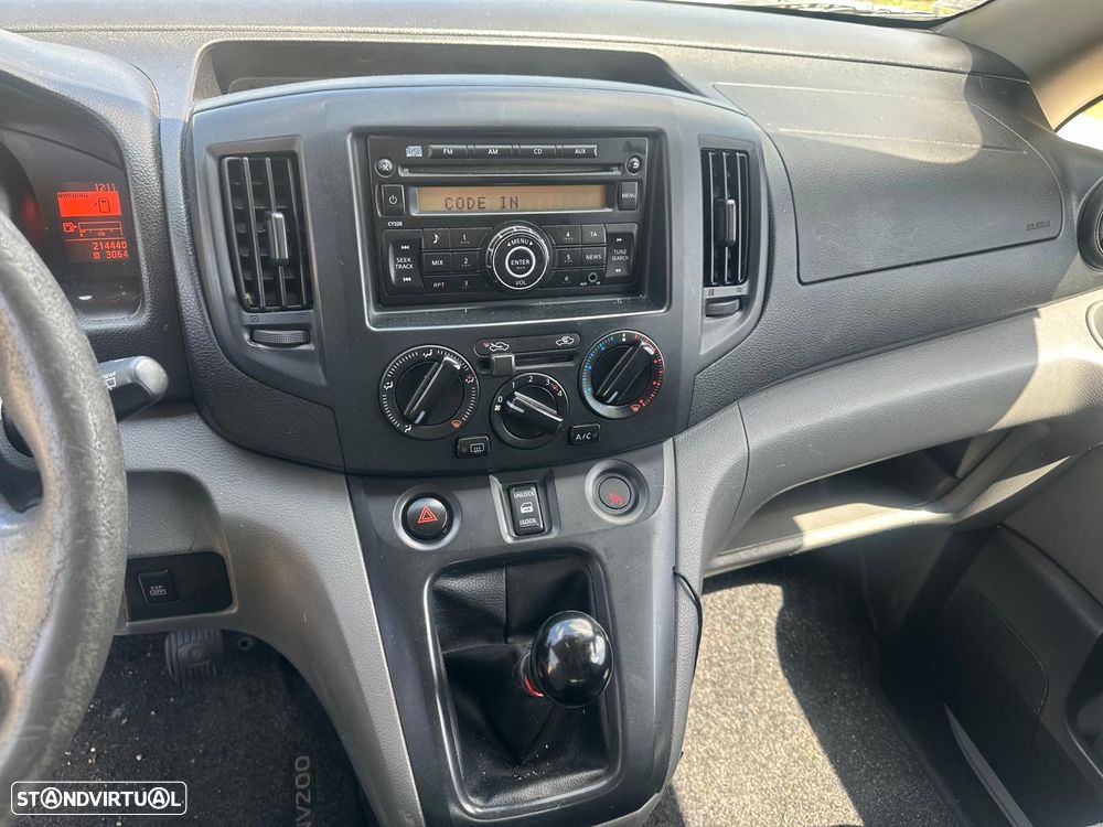 Nissan NV200 - 8