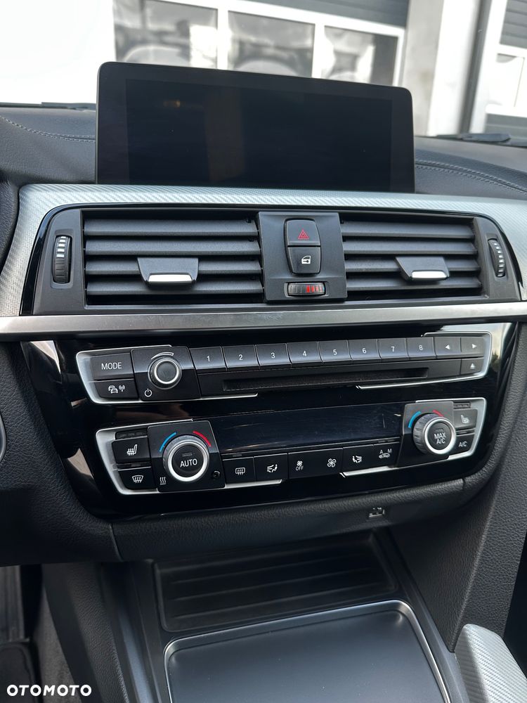 BMW Seria 3 320d M Sport Shadow - 13