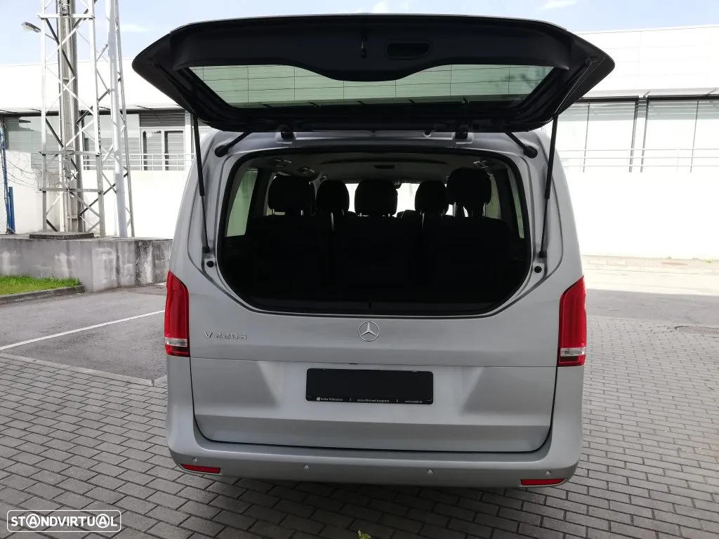 Mercedes-Benz V 220 d Longo Aut. - 39