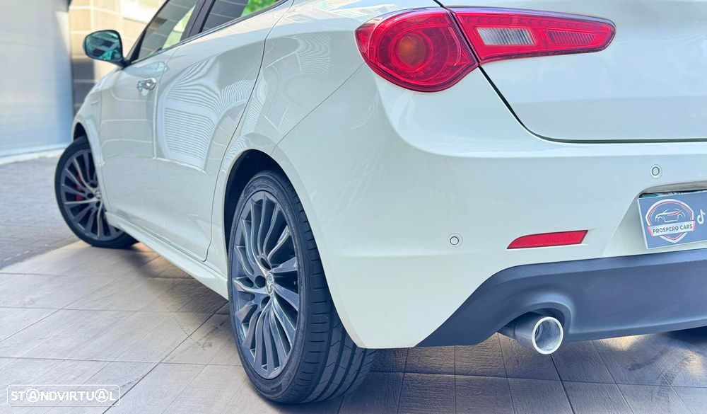 Alfa Romeo Giulietta 1.8 TBi 16V Quadrifoglio Verde - 23