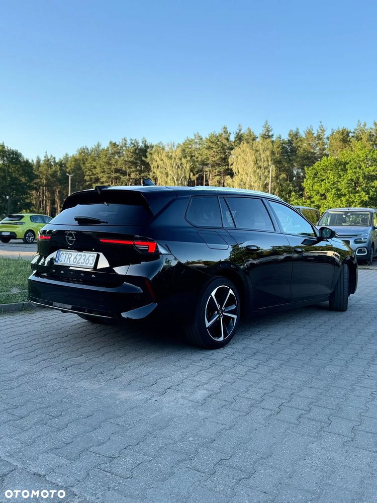 Opel Astra 2023 photo 3