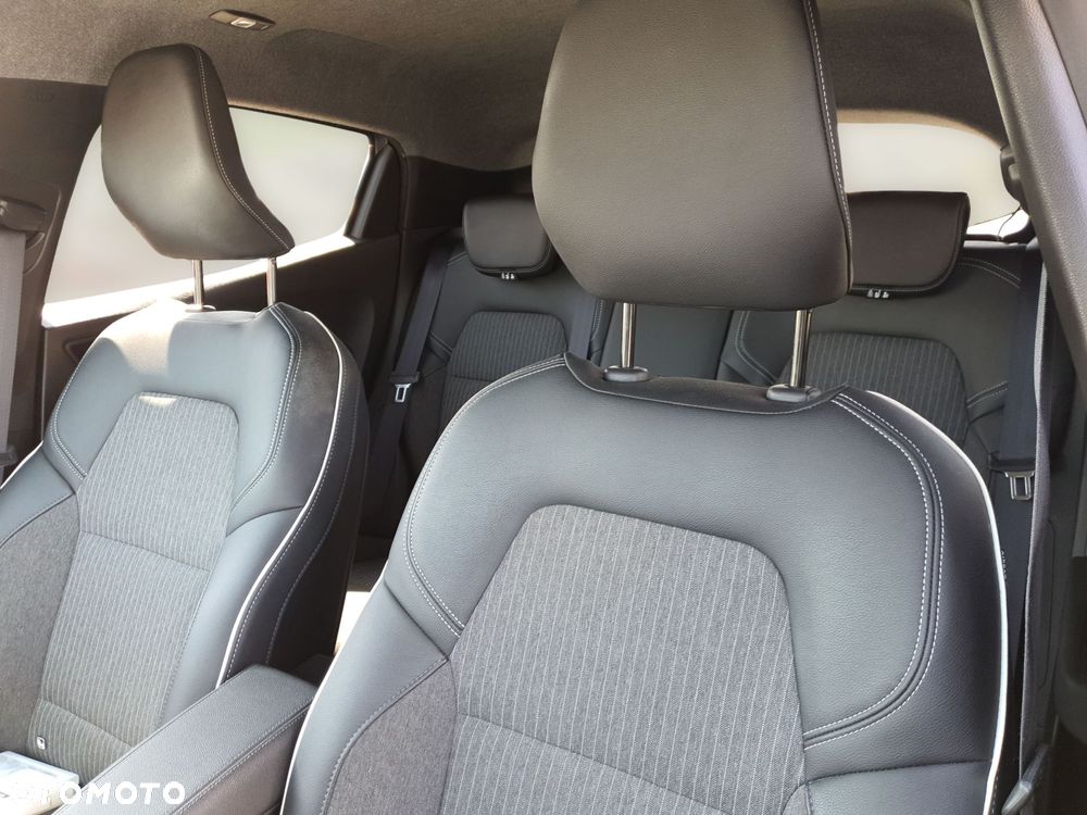 Renault Clio 1.0 TCe Techno - 12