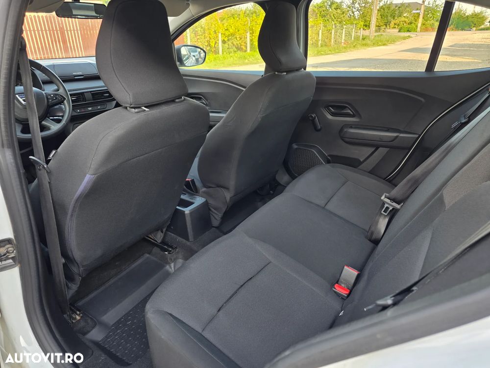 Dacia Logan - 12