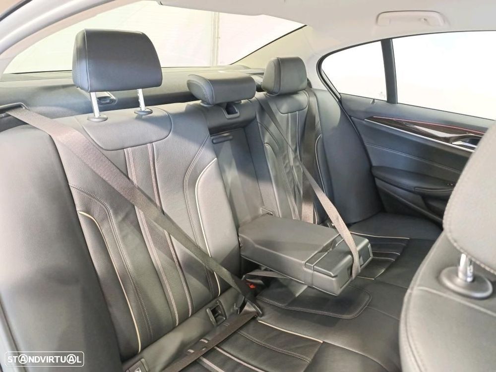 BMW 530 e iPerformance Line Luxury - 8