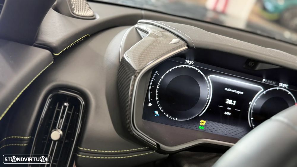 Aston Martin DBX 707 AMR24 - 31