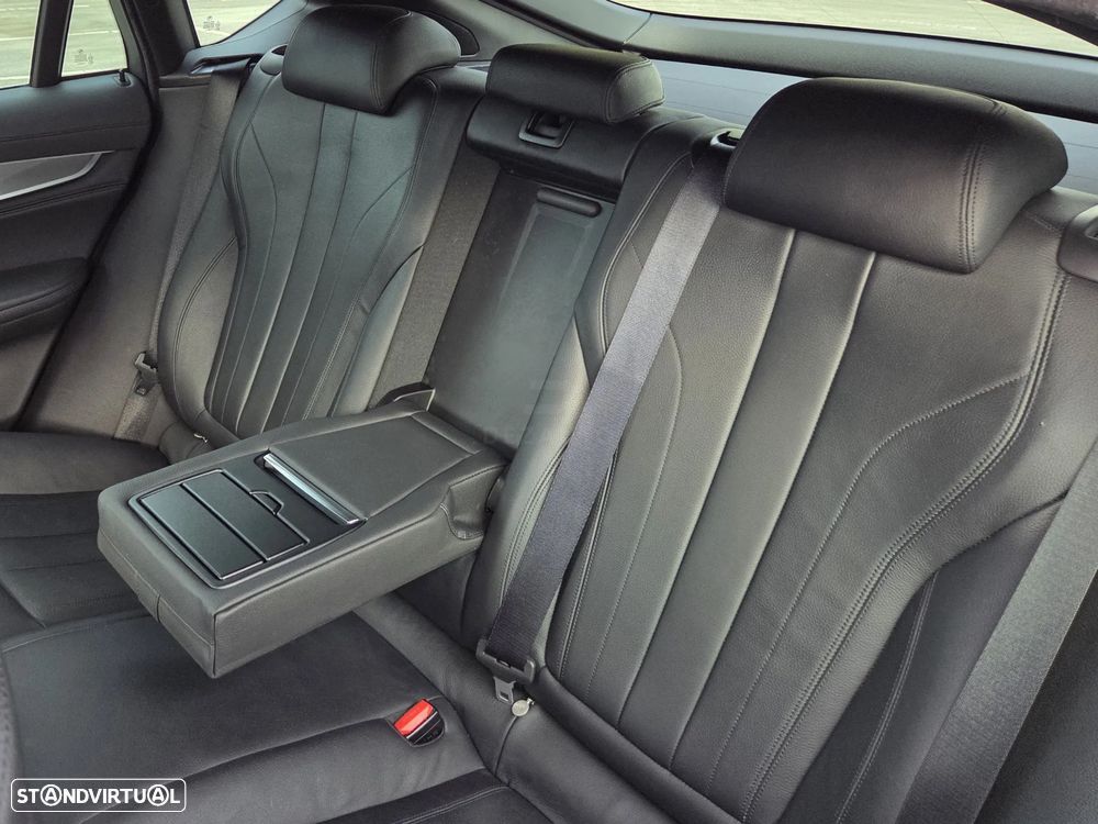BMW X6 40 d xDrive Pack M - 18