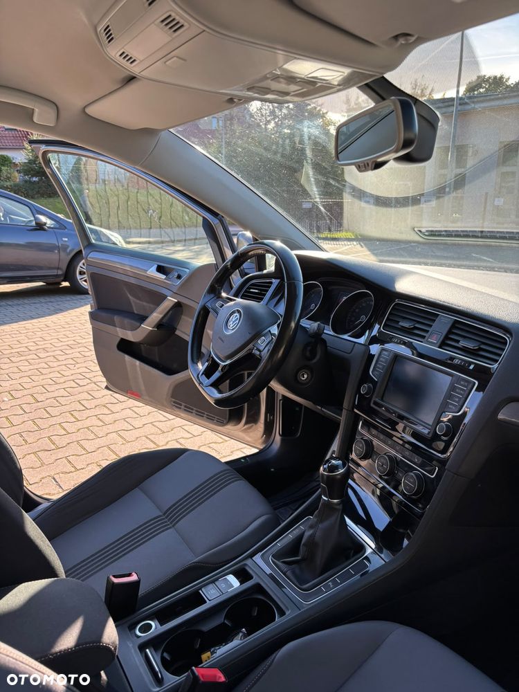 Volkswagen Golf 1.6 TDI BMT Highline - 18