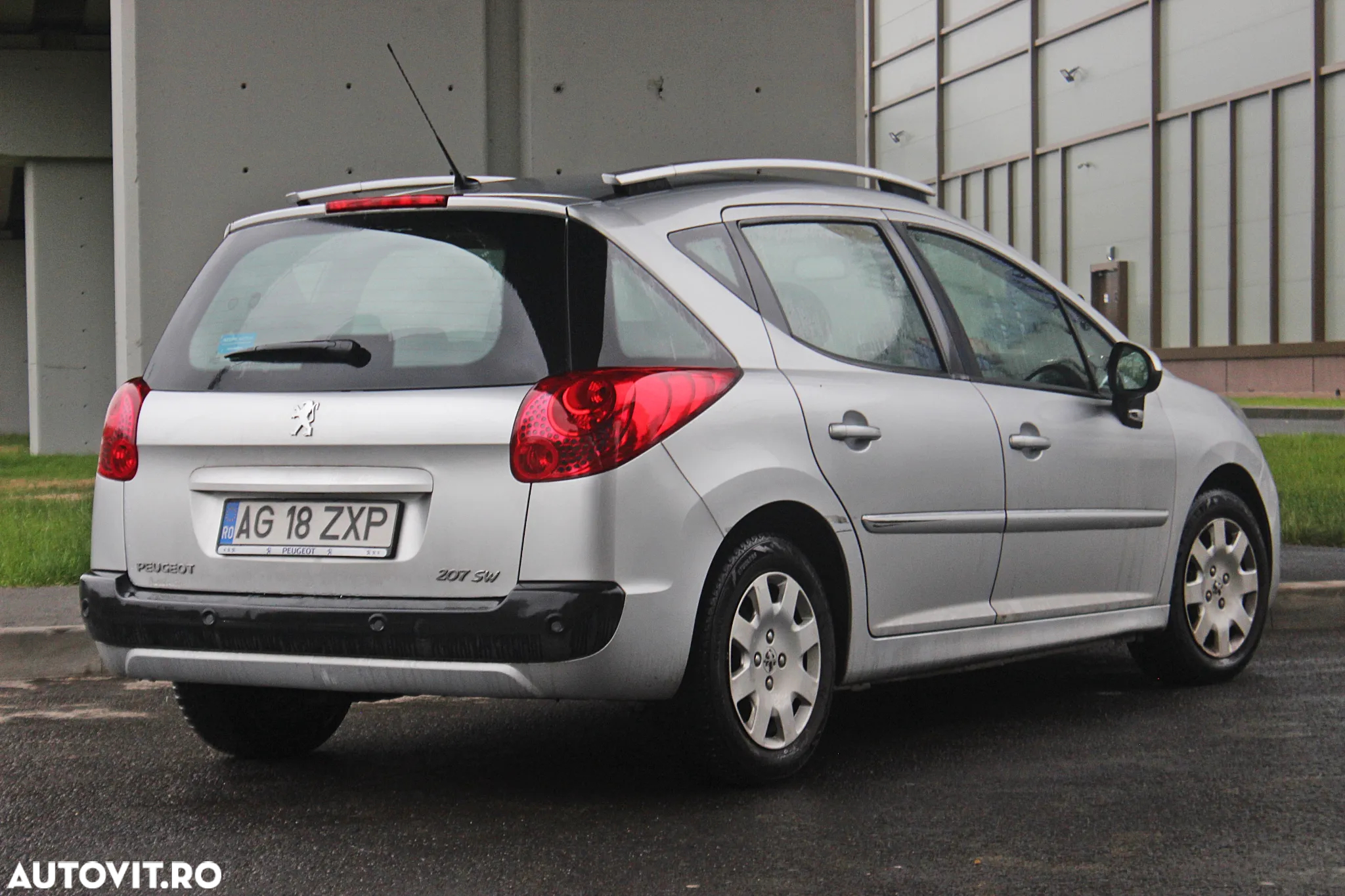 Peugeot 207 SW 1.6 HDI FAP Active - 4
