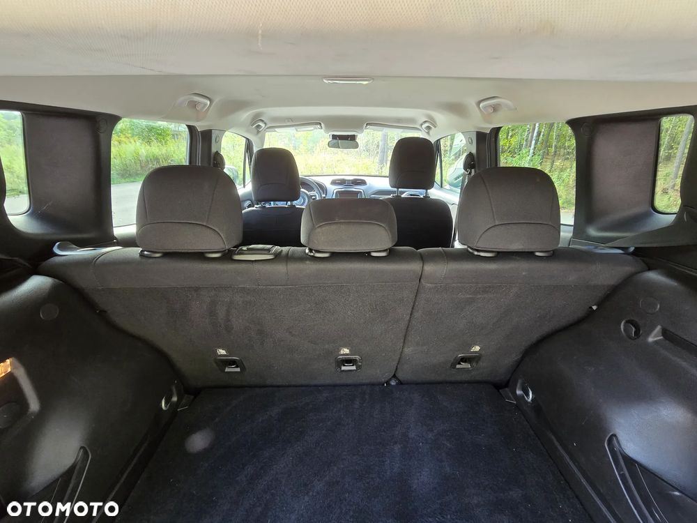 Jeep Renegade - 11