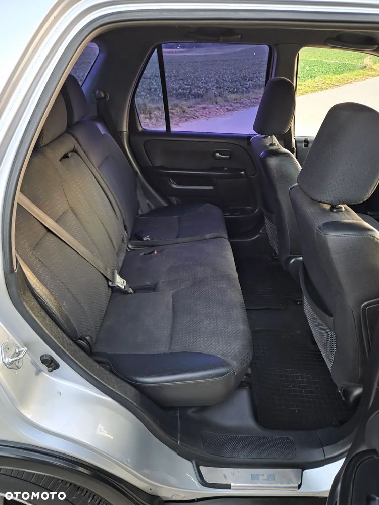 Honda CR-V - 16
