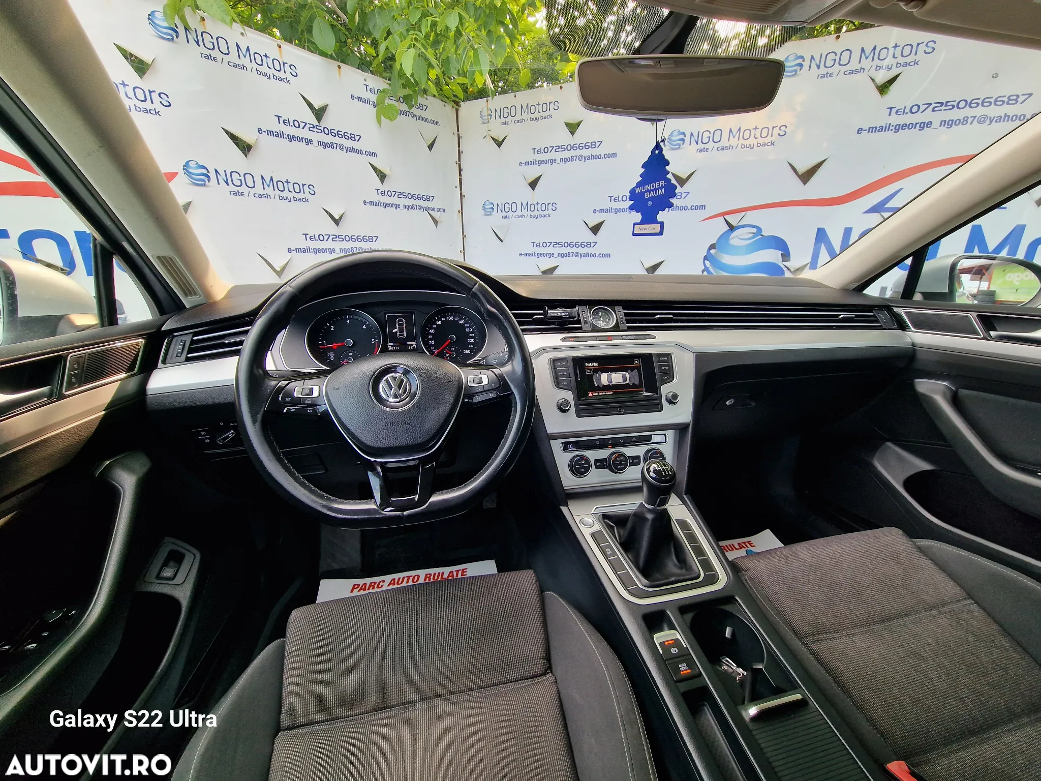 Volkswagen Passat 2.0 TDI Trendline - 13