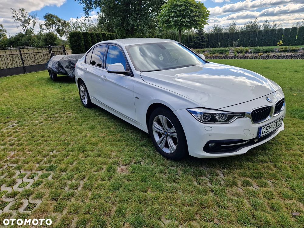 BMW Seria 3 318i Sport Line Shadow - 2